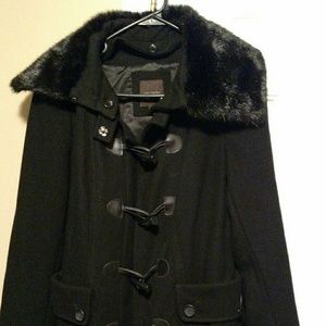 The limited black peacoat with faux fur collar